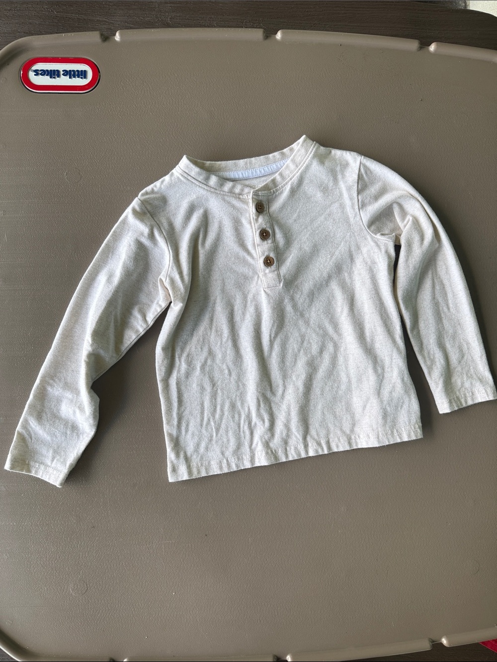 Rugged butts Henley size 3T
